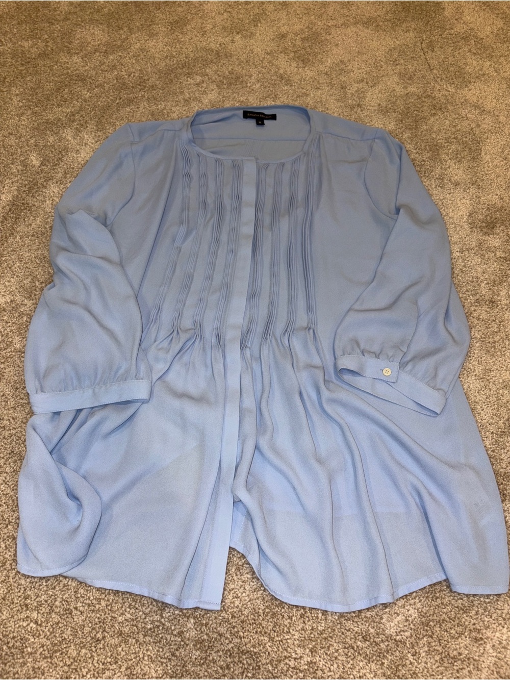Banana Republic Light Blue Pleated Front Women's Blouse